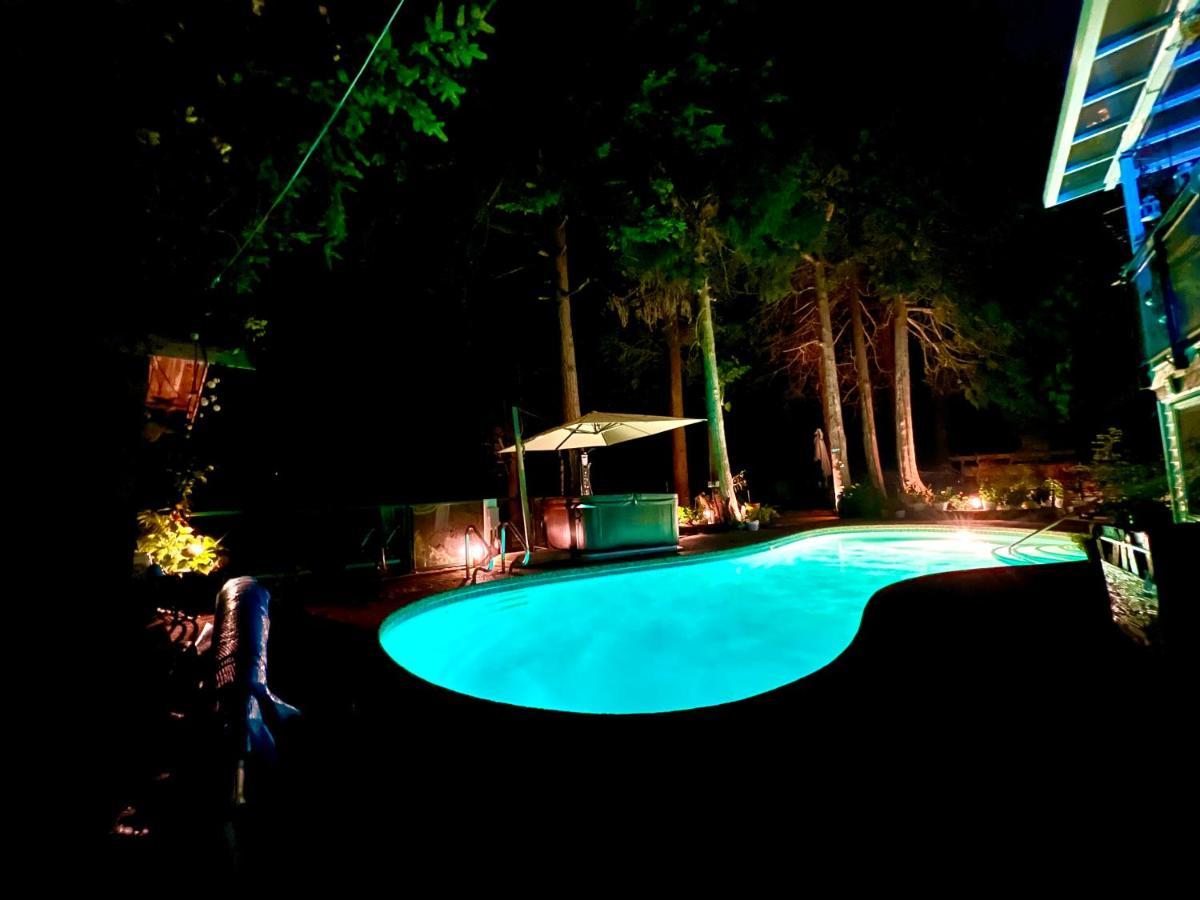 Resort Style Home Living With Private Pool And Hottub Delta Exterior foto